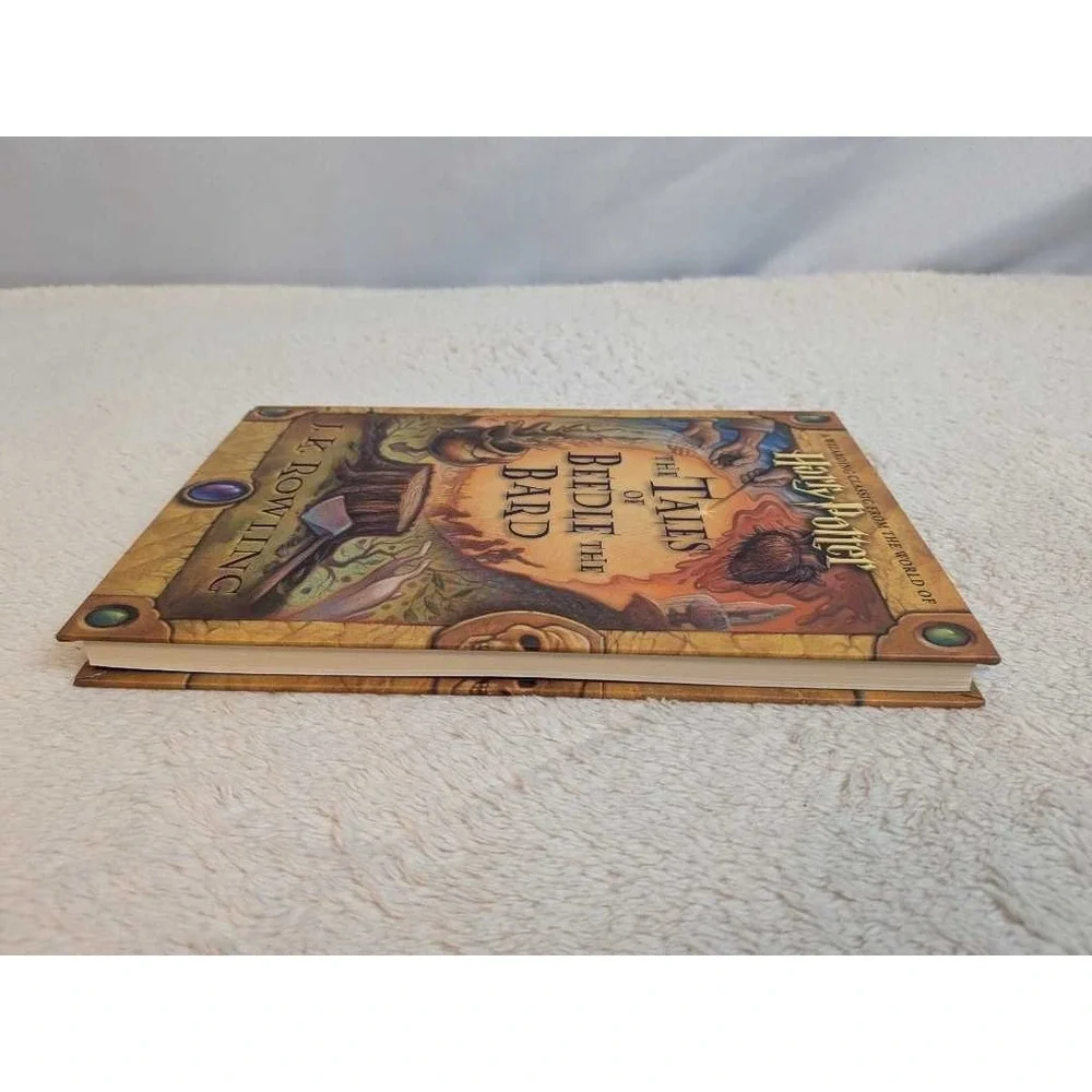Harry Potter The Tales of Beedle the Bard J.K. Rowling Hardcover Book 1st Editio